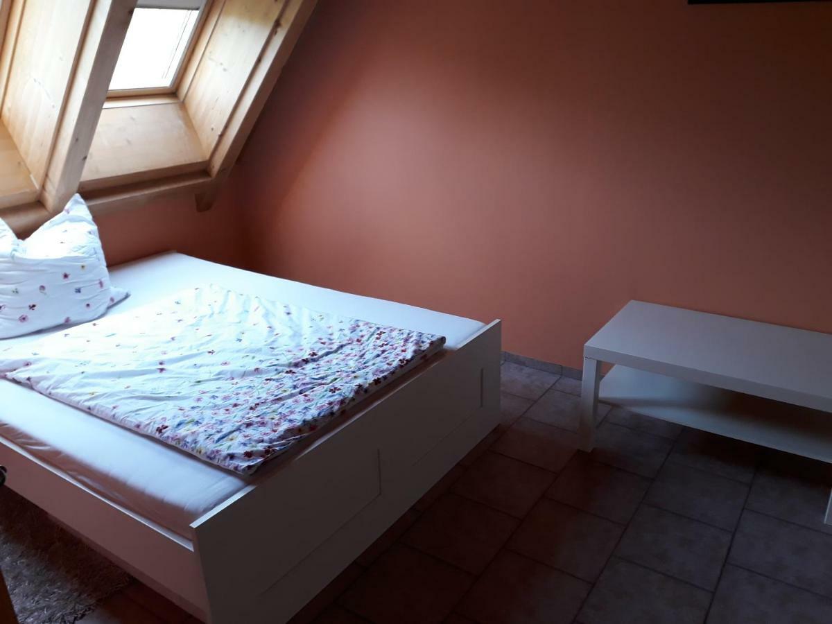 Gaestezimmer In Traumhafter Lage Neben Der Kurstadt Oberthulba Zewnętrze zdjęcie